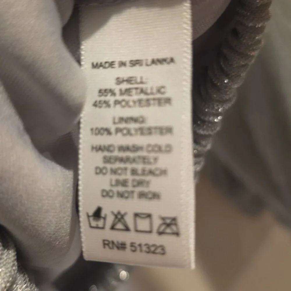 Shimmery Silver Top - Picture 6 of 6